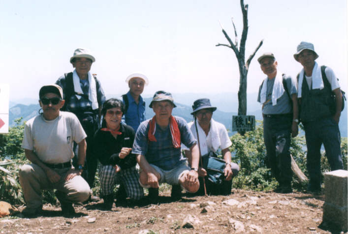 usiroyama.jpg (51557 �o�C�g)